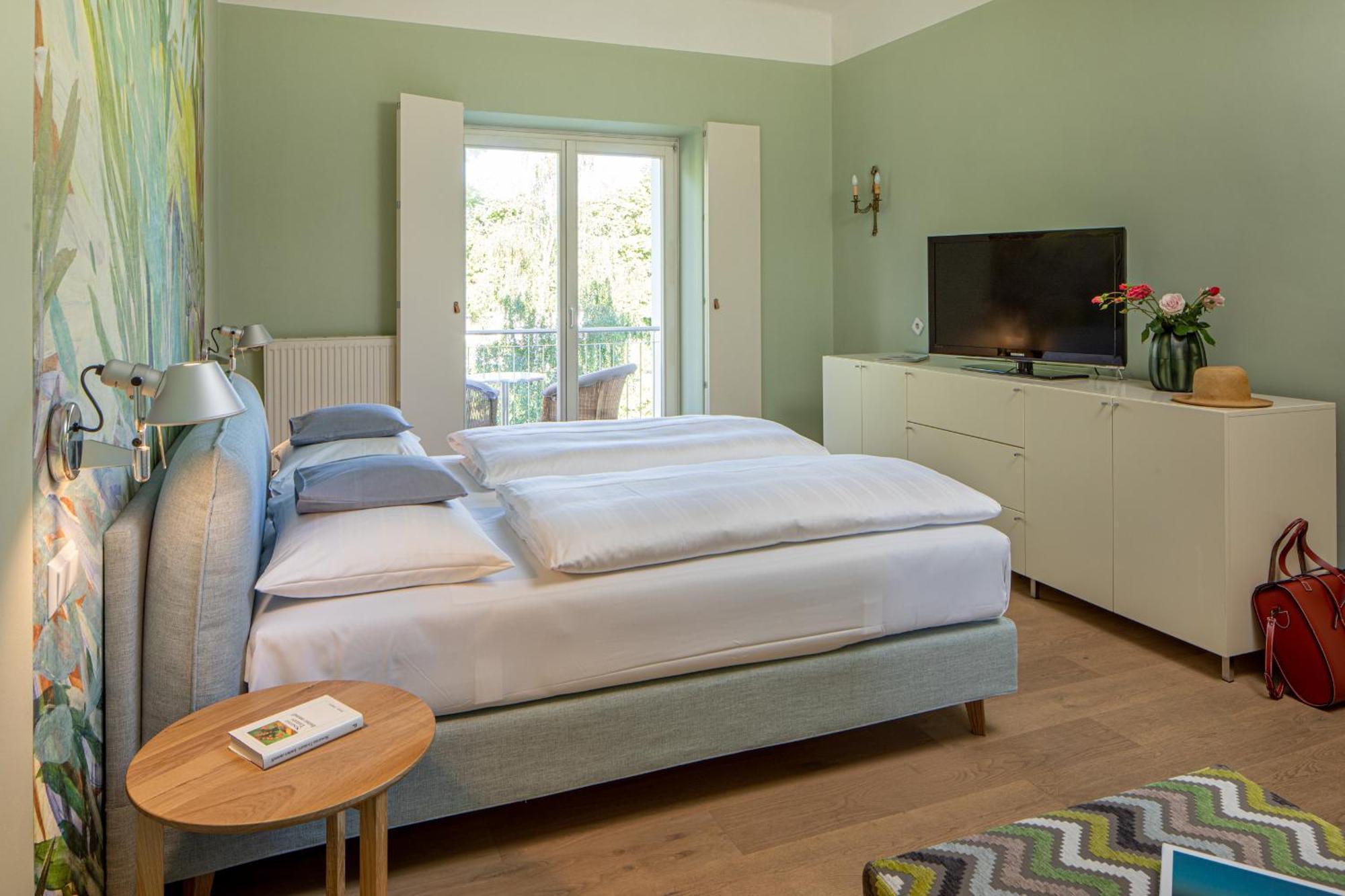Seehotel Hubertushof Velden am Wörthersee Buitenkant foto