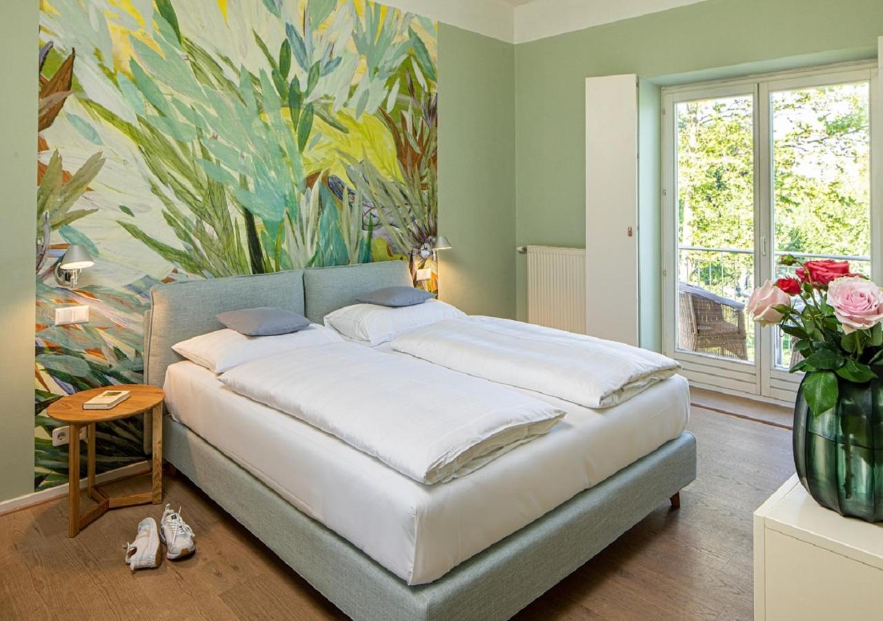 Seehotel Hubertushof Velden am Wörthersee Buitenkant foto